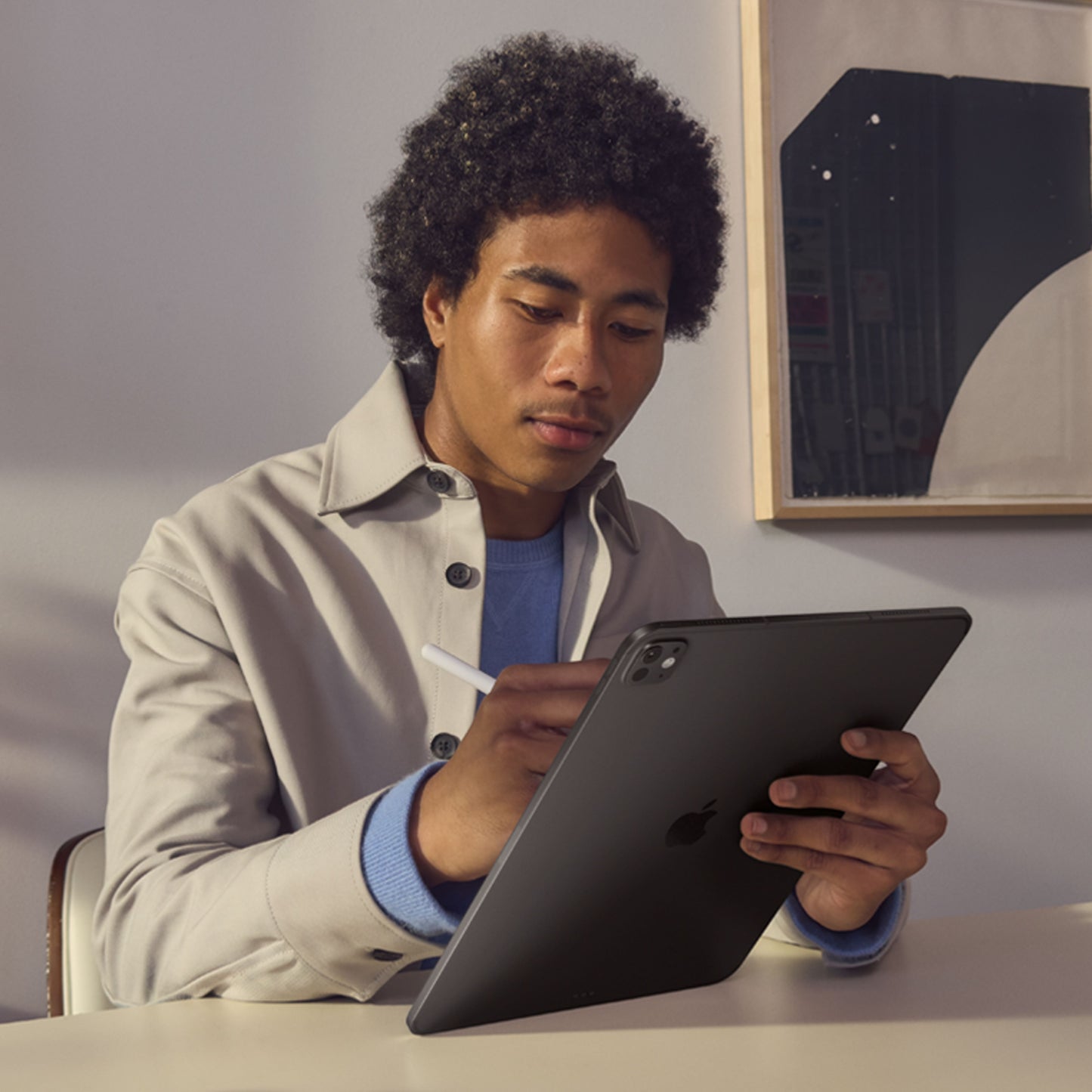 Person using 11-inch iPad Pro M5 1TB Standard Glass in Space Black with Apple Pencil Pro