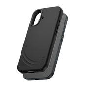 PanzerGlass CARE Flow Case with MagSafe for iPhone 17  - Black