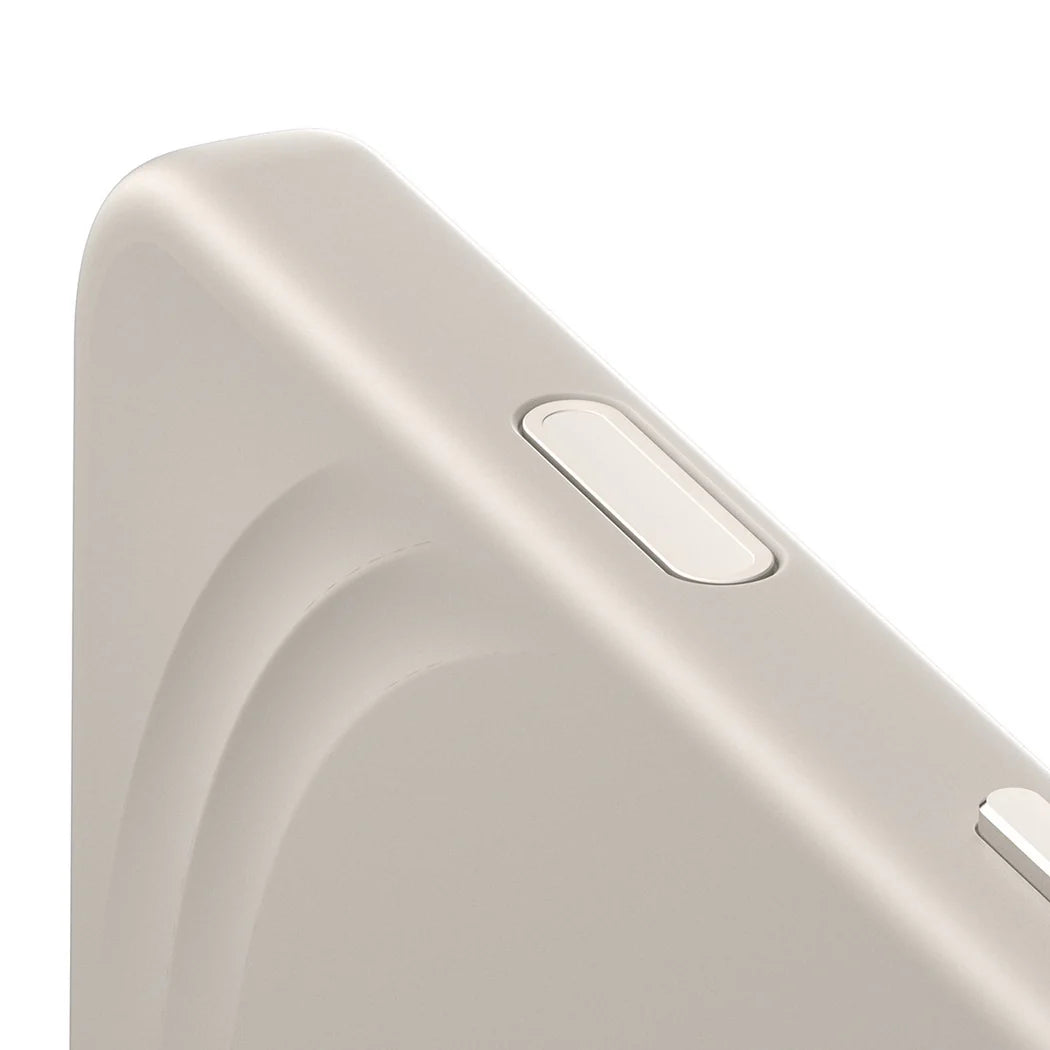 PanzerGlass CARE Flow Case with MagSafe for iPhone 17 - Vanilla
