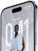 iPhone Air, extérieur avant, extérieur latéral, mettant en valeur tout l'affichage de l'écran avec l'écran de verrouillage