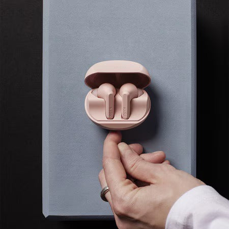 UAG Scout Handstrap Case Black for iPad 10.2-inch 7 / 8/ 9th Gen