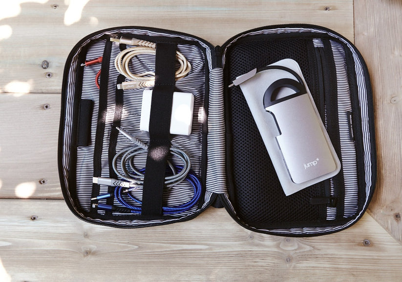 Nomad Leather Case with MagSafe for iPhone 15/14/13 - Black