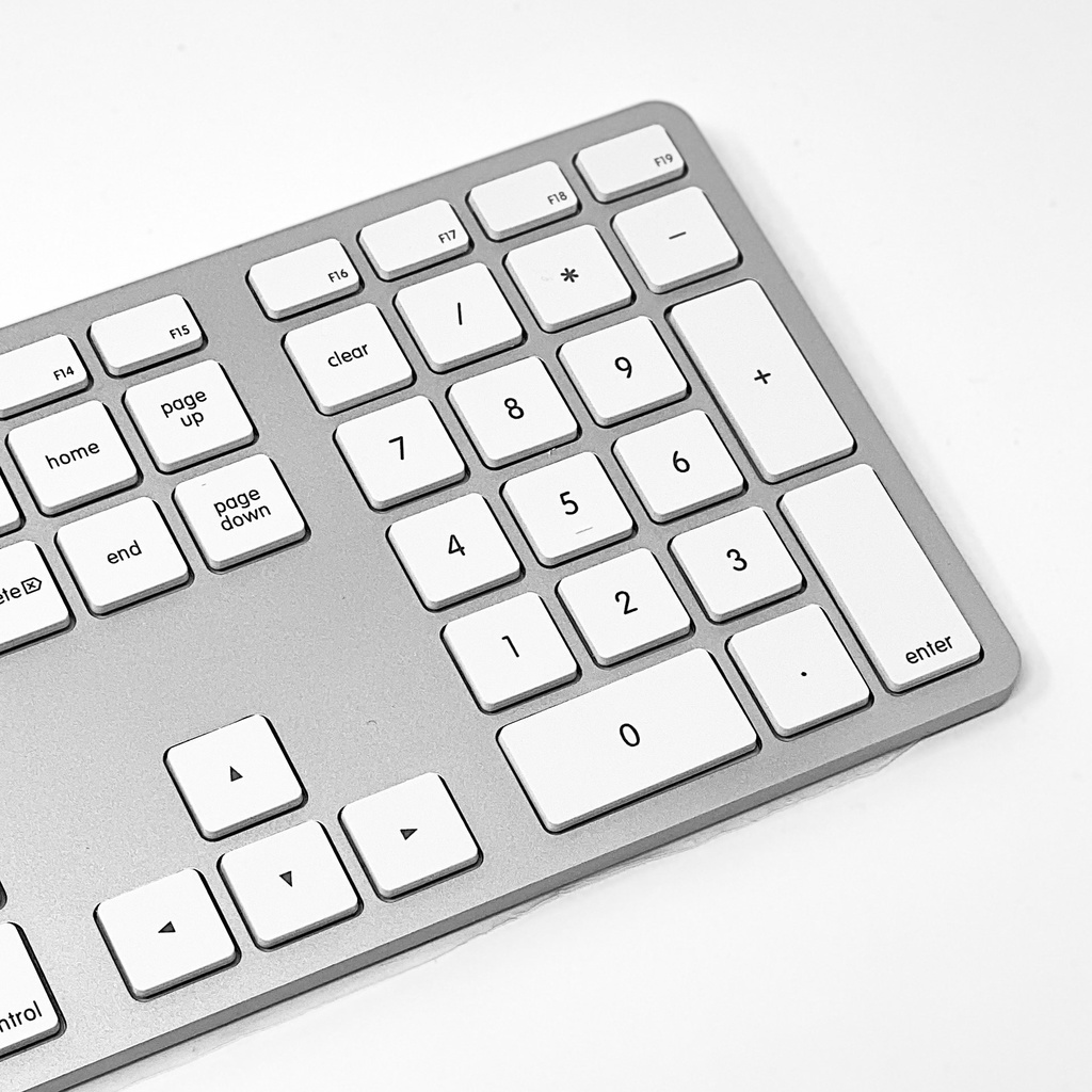 Matias USB Wired Aluminum Keyboard for Mac - Silver