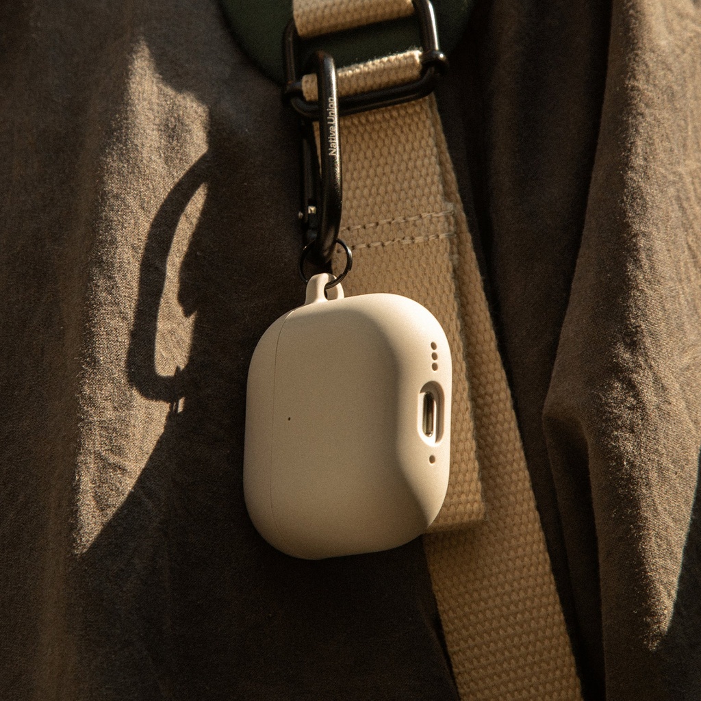 Native Union Curve Case for AirPods 4th generation - Sandstone