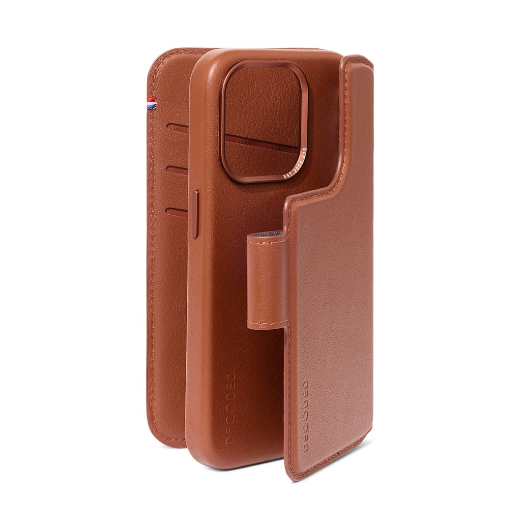 Decoded Leather Detachable Wallet with MagSafe for iPhone 15/14/13 - Brown (Tan)